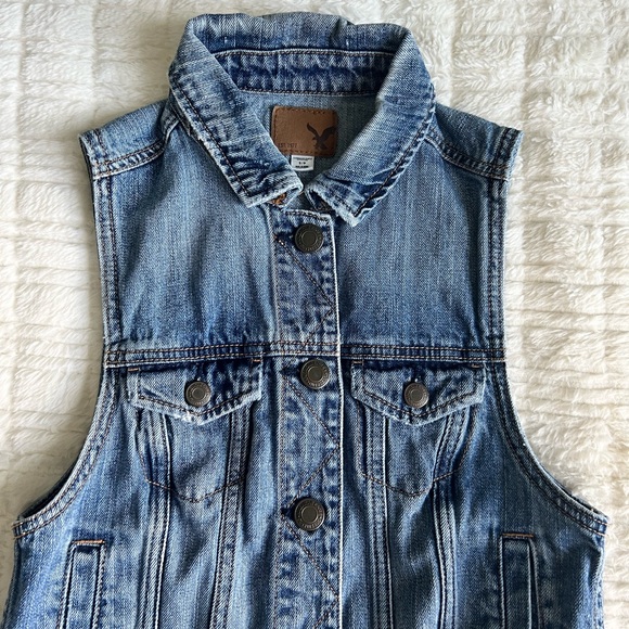 Jean jacket - Picture 2 of 6